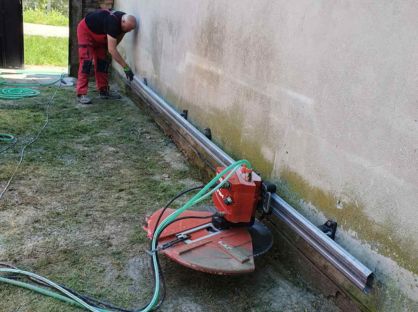 sečenje zida i postavljanje hidroizolacje